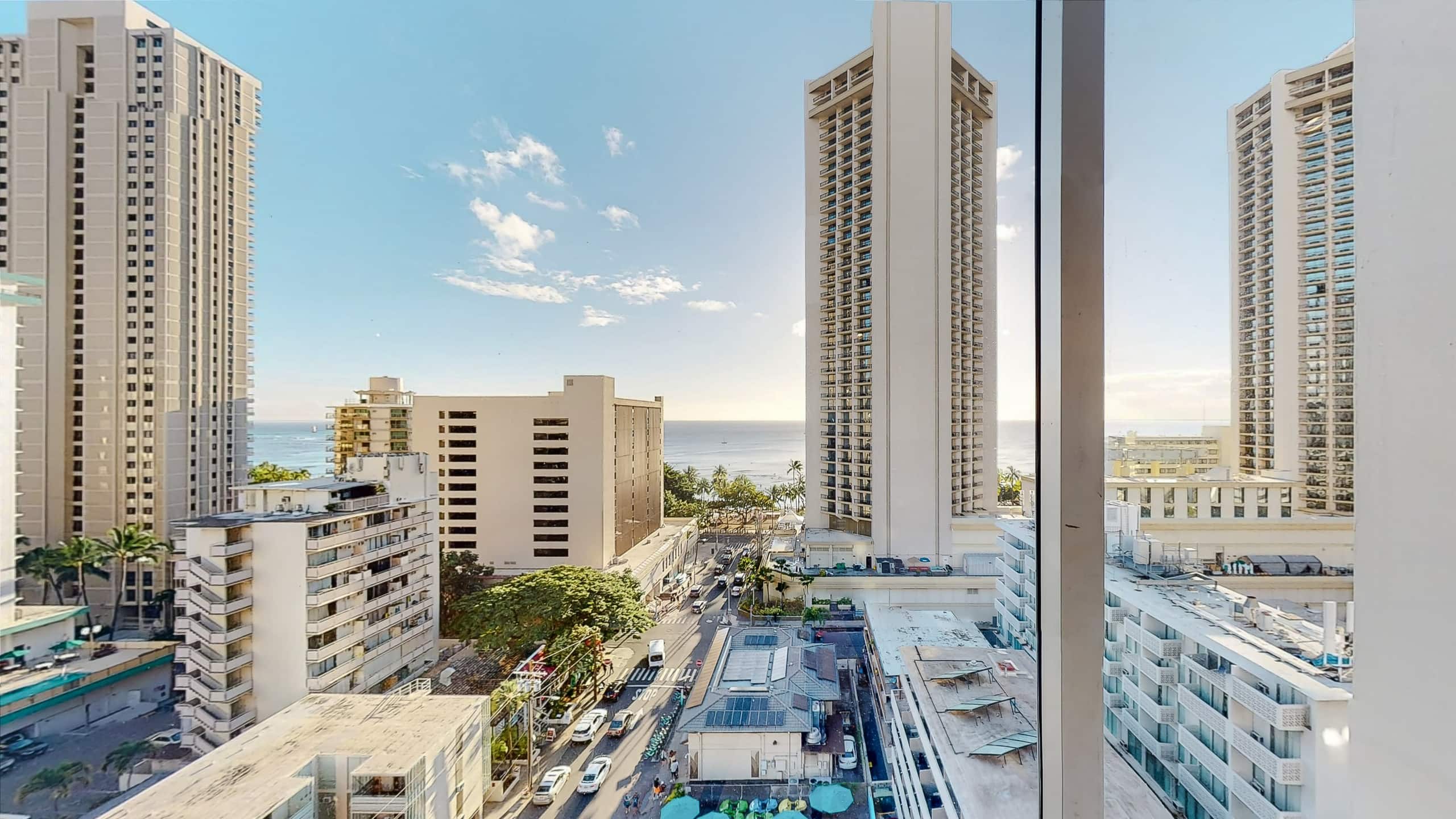 Hotel in Honolulu · ★4.81 · 1 bedroom · 1 bed · 1 private bath - Image 20