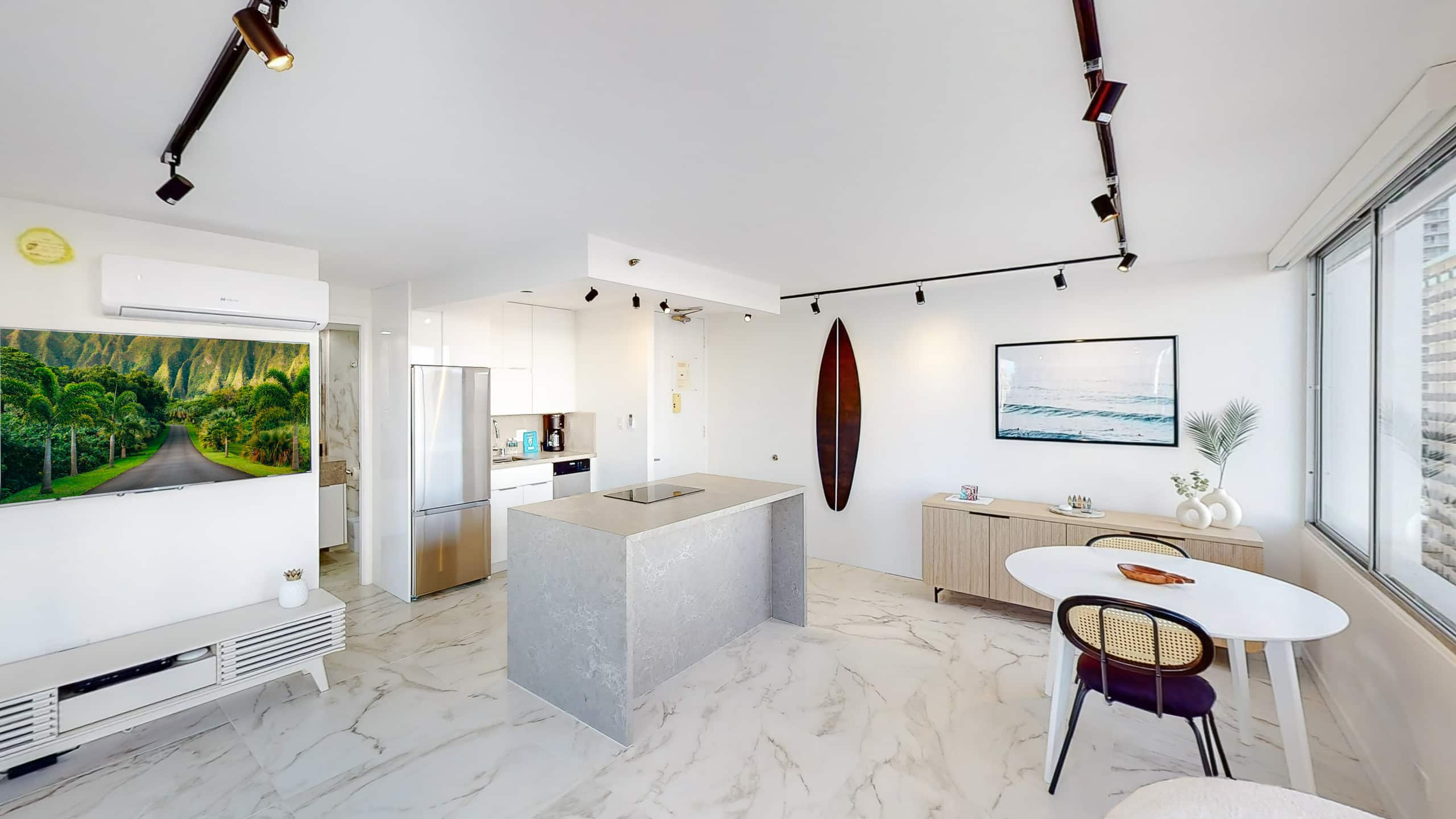 Hotel in Honolulu · ★4.81 · 1 bedroom · 1 bed · 1 private bath - Image 9