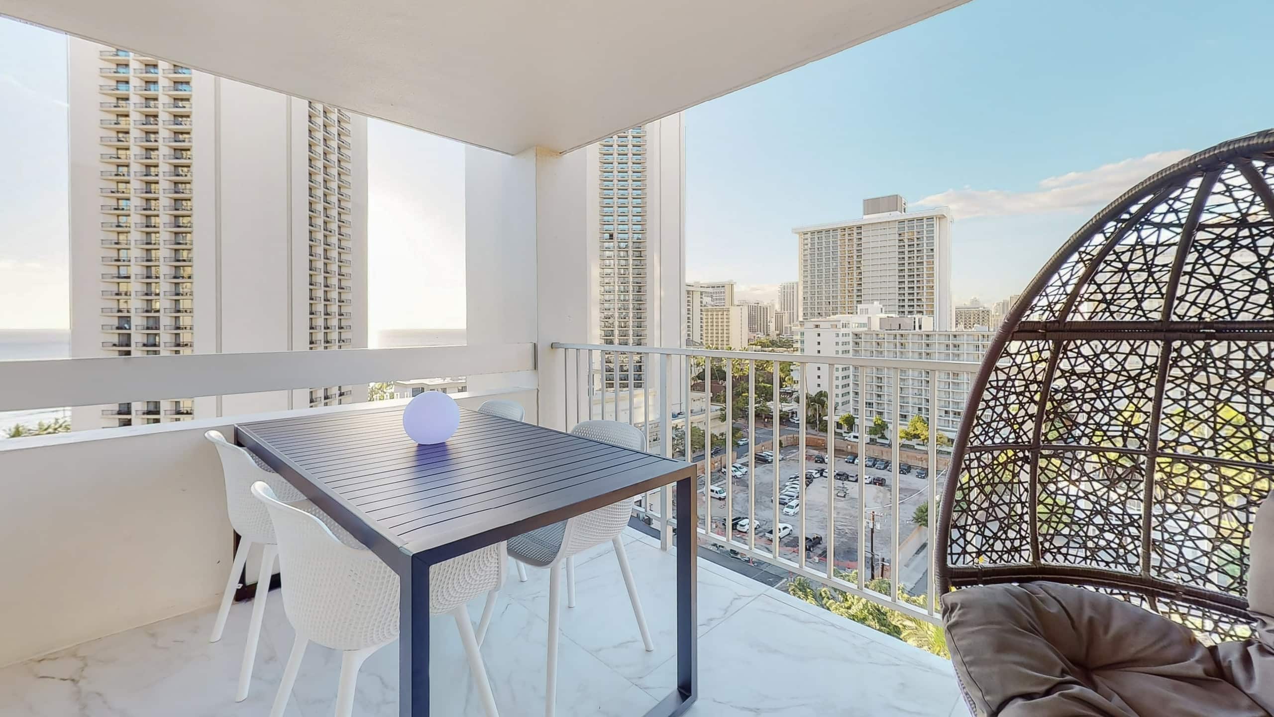 Hotel in Honolulu · ★4.81 · 1 bedroom · 1 bed · 1 private bath - Image 18
