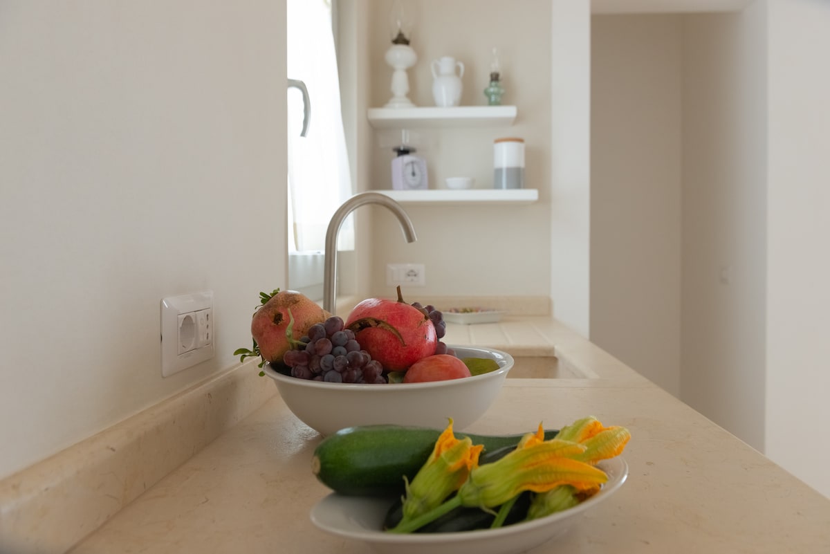 Leistungsstarkes Airbnb: Trullo Mamamè: charming retreat with private pool in Cisternino