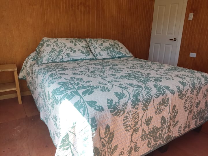 Მეორე საძინებელი.