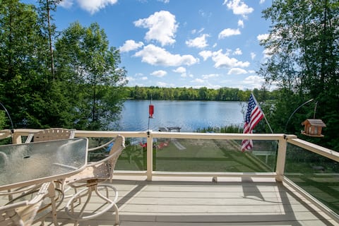 Private Lakefront House: Fish, Kayak, EV Chg, Pets