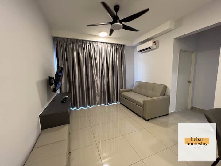 (10f) 6pax D'putra With Parking Jpo Senai Ioi Mall - Kulai