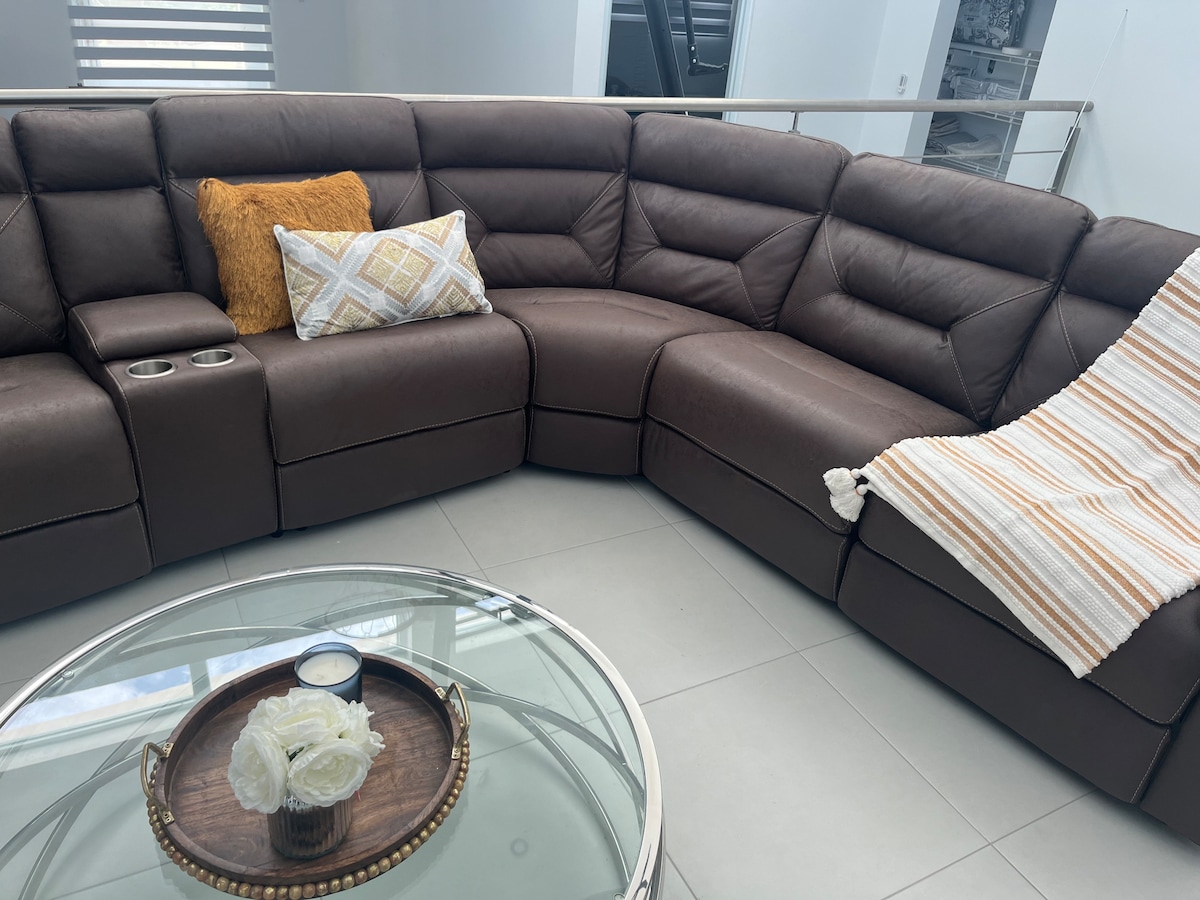 Popular Airbnb listing: Dream House/Private Pool/Rainforest View/@Carabali in Luquillo