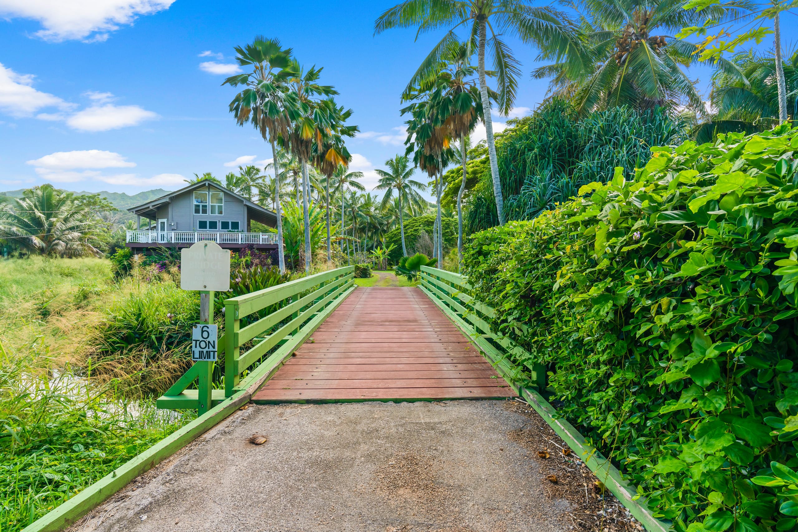 Home in Anahola · ★4.94 · 2 bedrooms · 4 beds · 2 baths - Photo 27