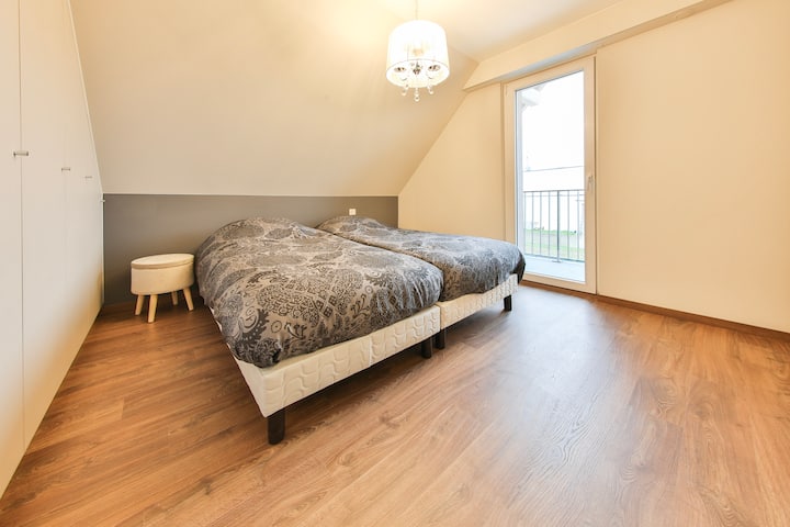 Chambre N°2 à l'étage