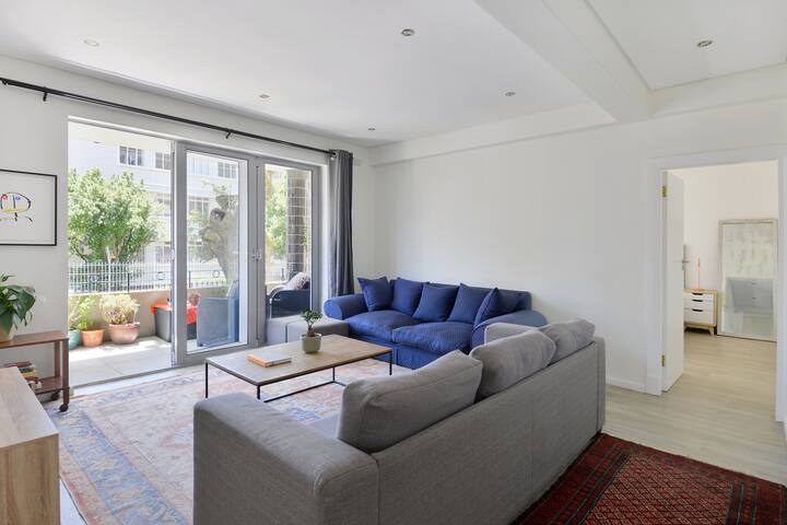 Central Chic Cape Town Apartment gallery image 4