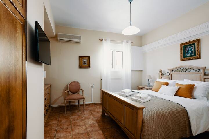 Villa Paparouna with great sea view-large pool gallery image 3