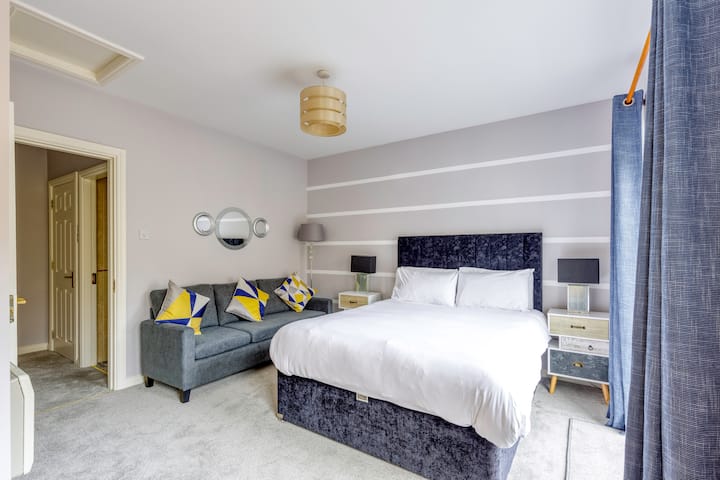 ห้องนอนใหญ่