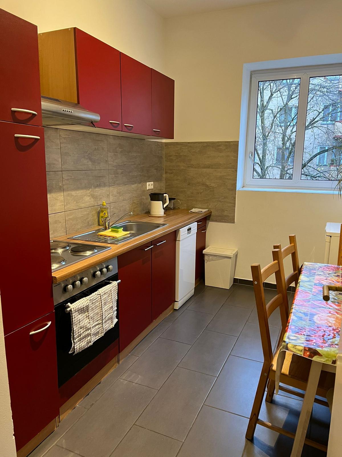 Top performing Airbnb: Steglitz: great apartment in Berlin South, 5 people in Steglitz