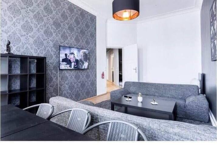 La Corniche Apartments Premium2 gallery image 3