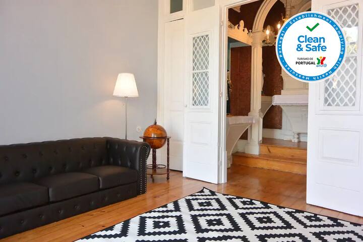 Bonjardim 466-Historic Townhouse