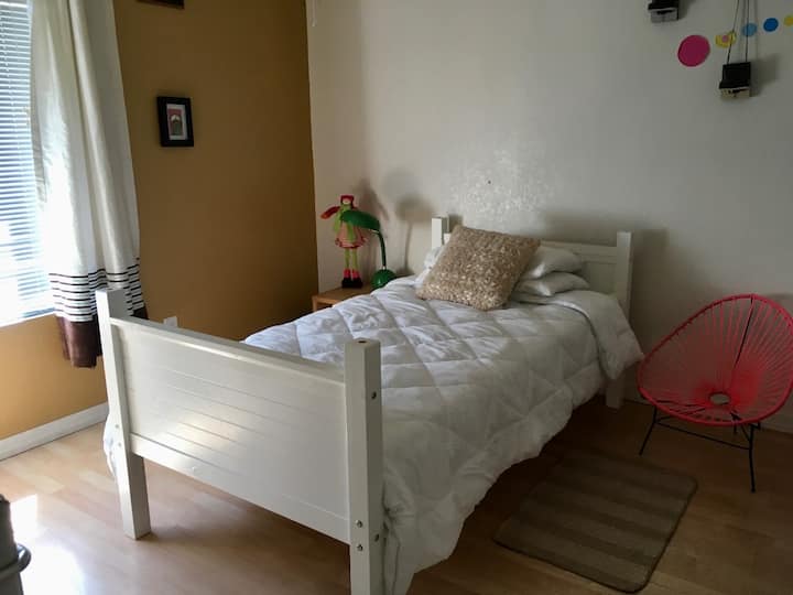 غرفة نوم 2 توأم