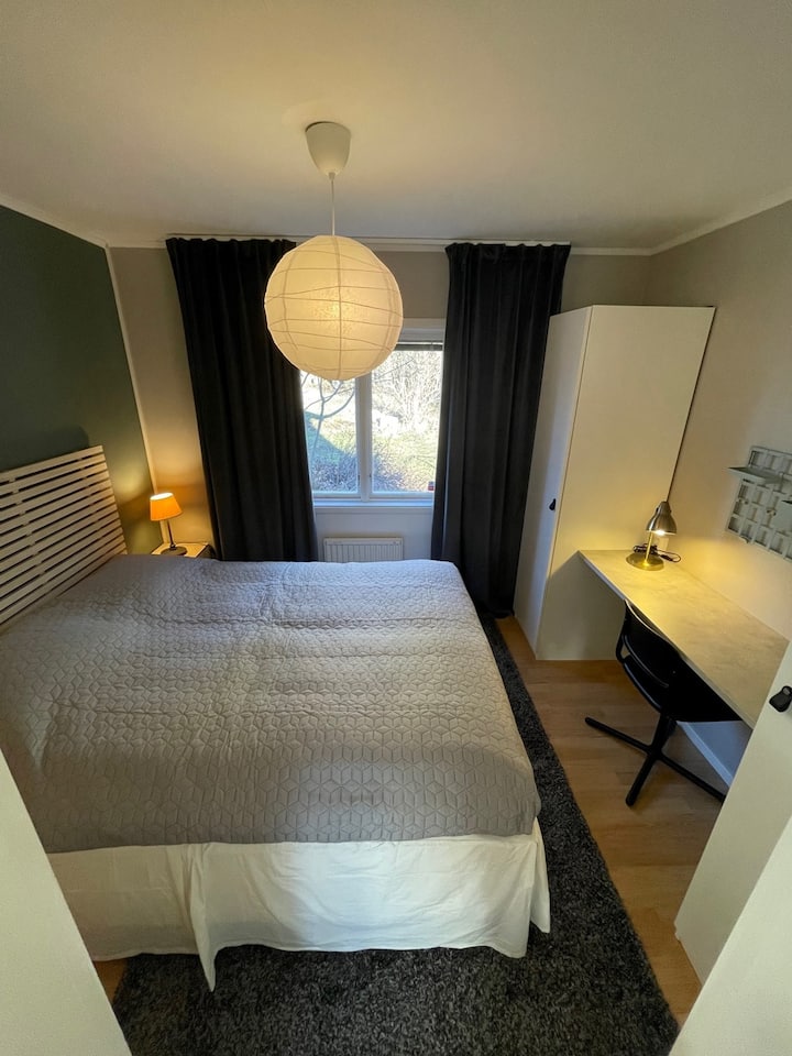 غرفة النوم 1 