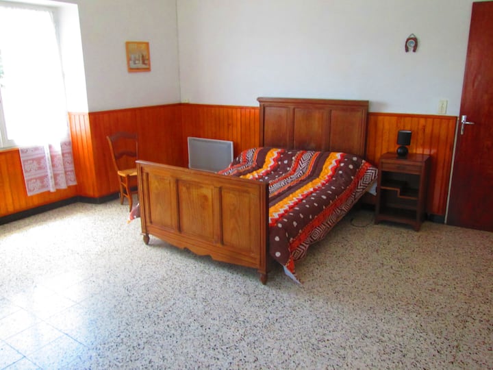 chumba cha kulala  2