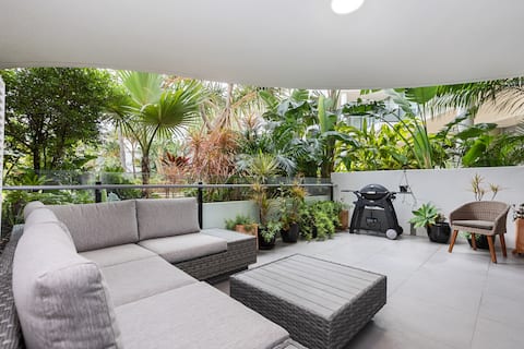Cotton Beach Resort Apartment - Leafy Pool View