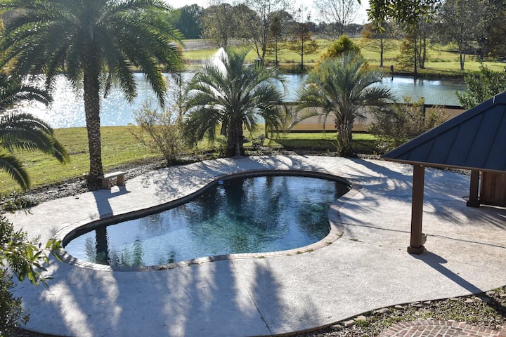Youngsville Retreat With Pool