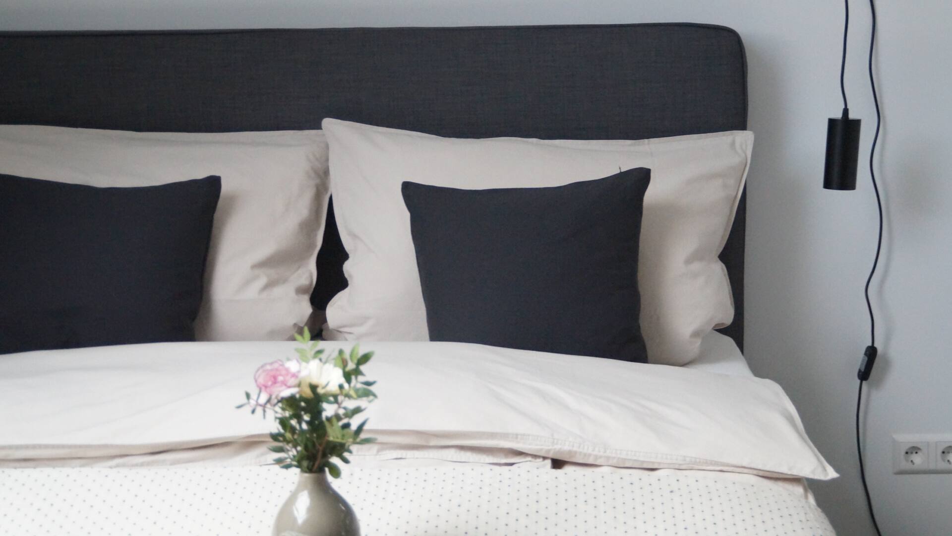 F&E | Cozy & Central Accommodations — foto 2