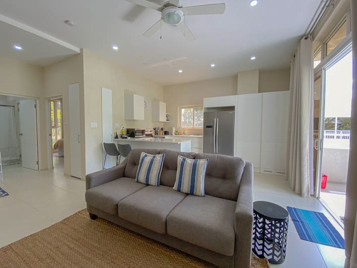 Newly-constructed, Modern Apartment Near Oistins - Bridgetown