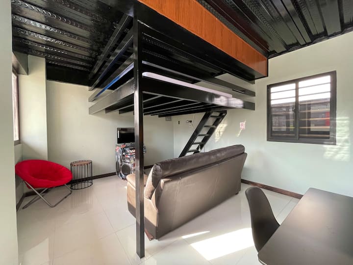 One Rooftop Manila With Jacuzzi Loft Type Room - Metro Manila