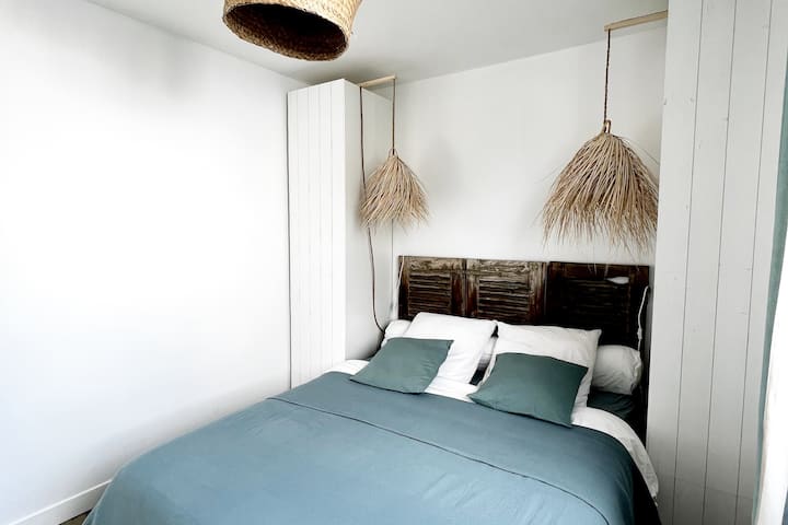 Chumba cha kulala kilicho na bafu