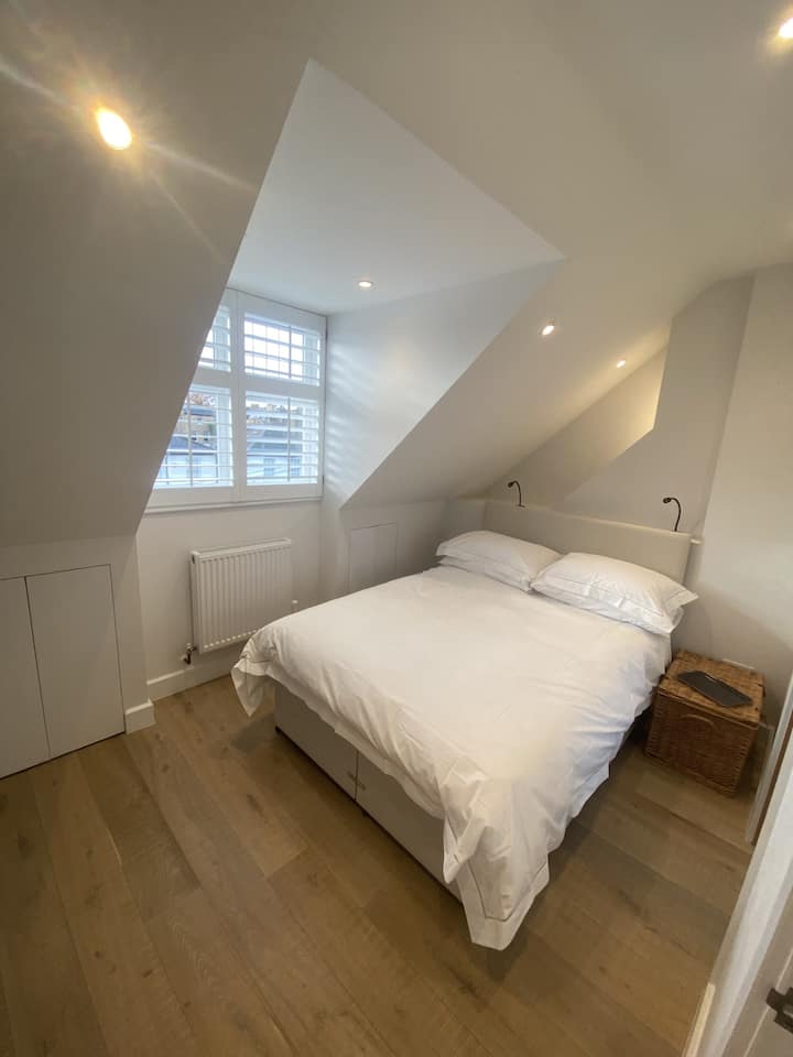 Dormitorio loft - cama matrimonial