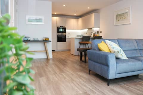 Luxury sea view apartment