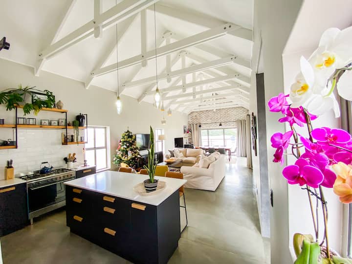 Exclusive Estate Experience Houses for Rent in Western Cape