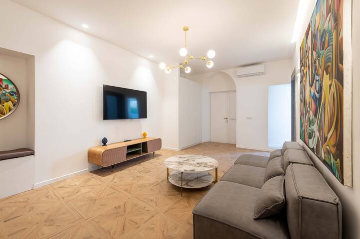 Trevi Luxury Design Apartment with Terrace gallery image 5