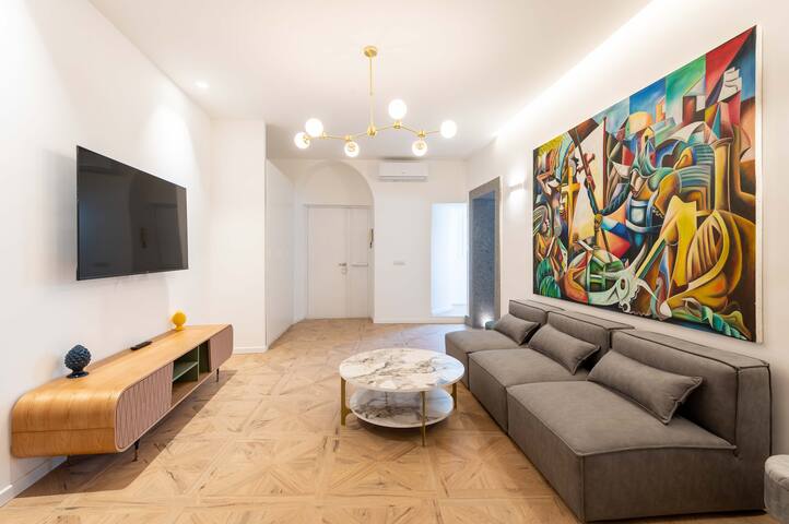 Trevi Luxury Design Apartment with Terrace gallery image 3