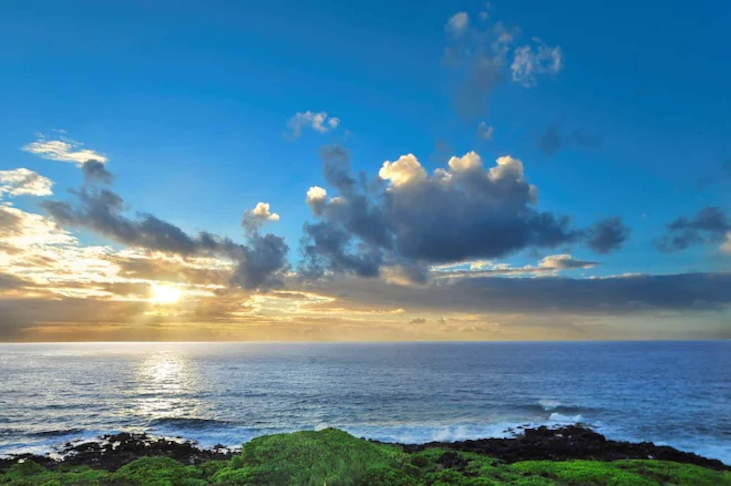 Special! Point at Poipu Resort- 2 bdrm Villa - Image 2