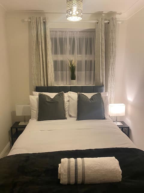 Cosy 2 Bedroom House
