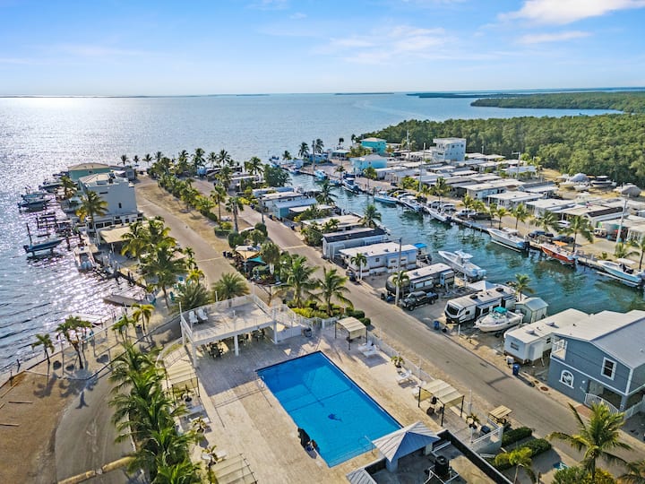 Spectacular home at Calusa Paradise 493 Houses for Rent in Key Largo