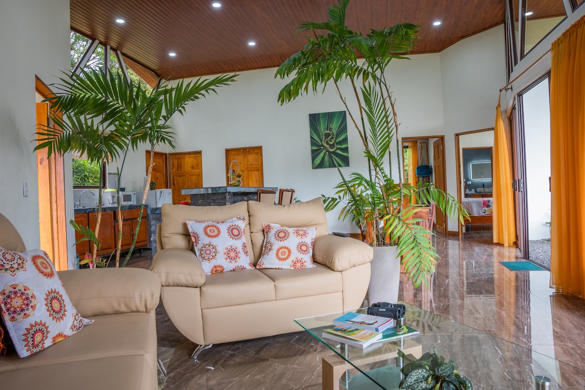 Eximia Natura House — 2 bedroom vacation rental in Monte Verde