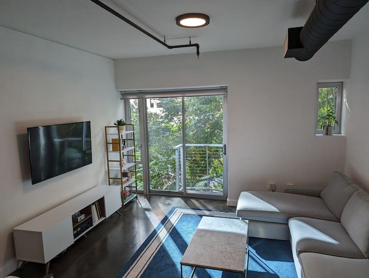 Modern Dtla Loft In South Park - Los Angeles, CA
