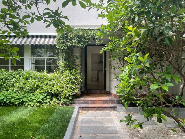 Stunning Sth Yarra home – sporting precinct heaven