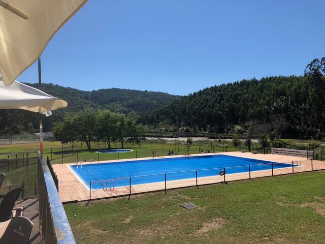 Casa en una única planta y espectaculares vistas gallery image 3