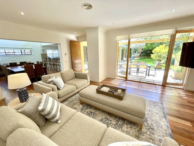 Beachside Villa Blairgowrie gallery image 5