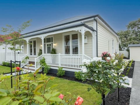 3 Bed Oasis in Central Hastings