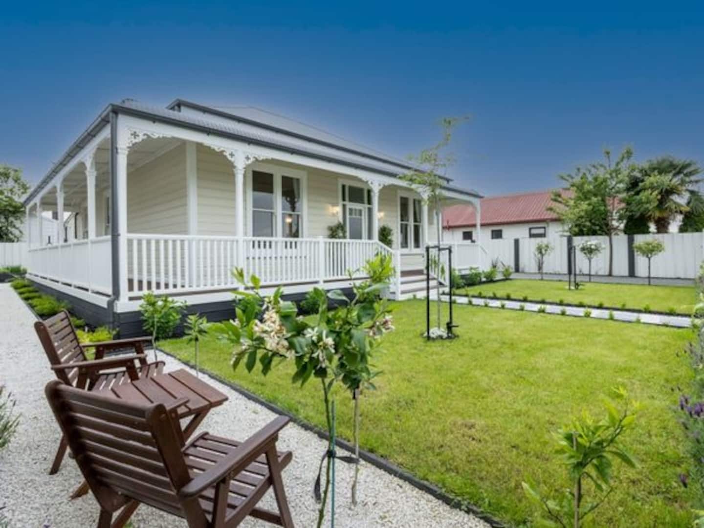 3 Bed Oasis In Central Hastings 2