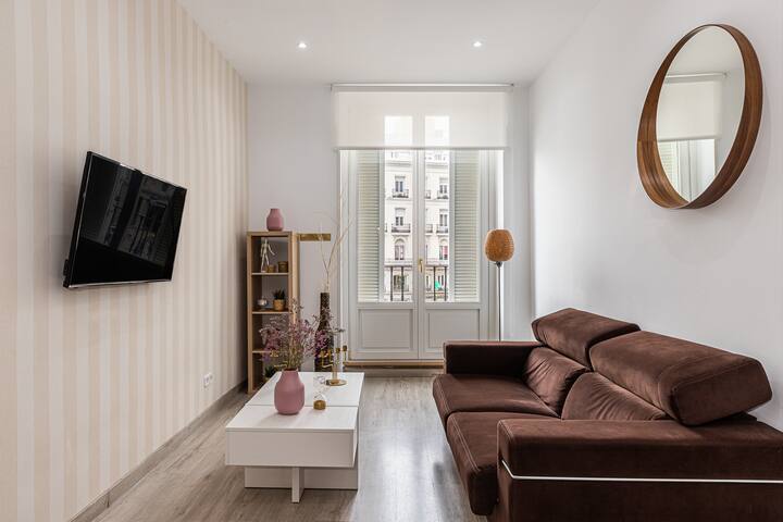 Waou Apartamentos en Sol Confort 9 gallery image 2