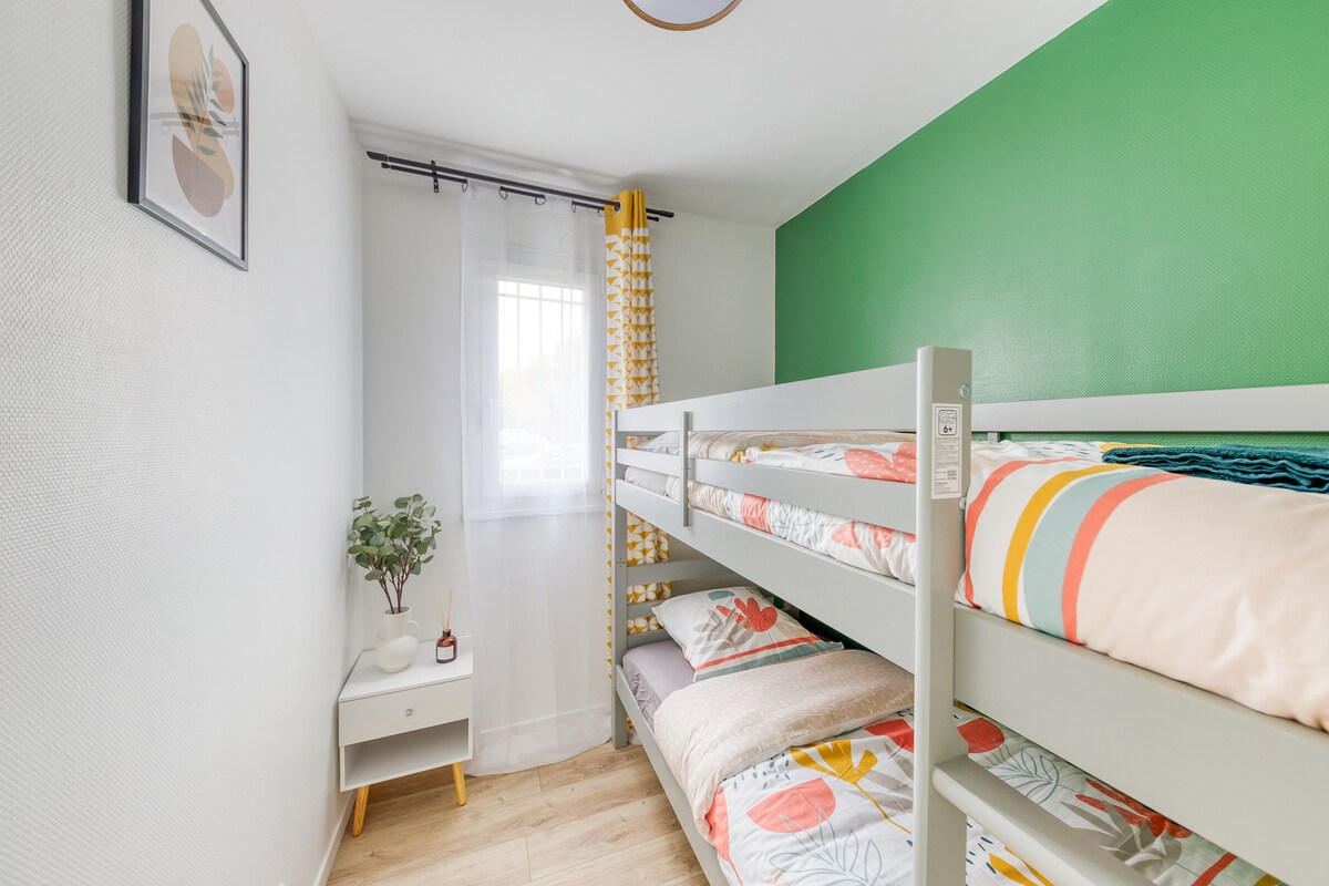 Комора 4 // Спална соба 4