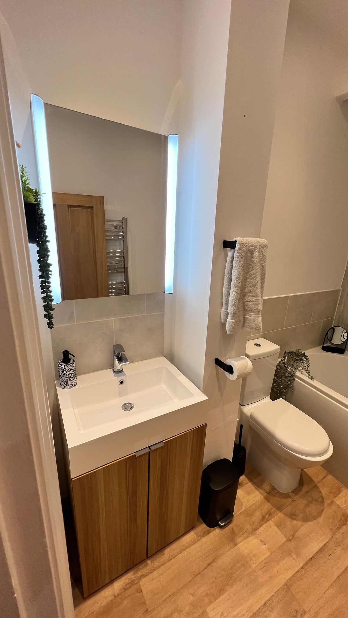 St Benedict's - Premium City Center Apartment