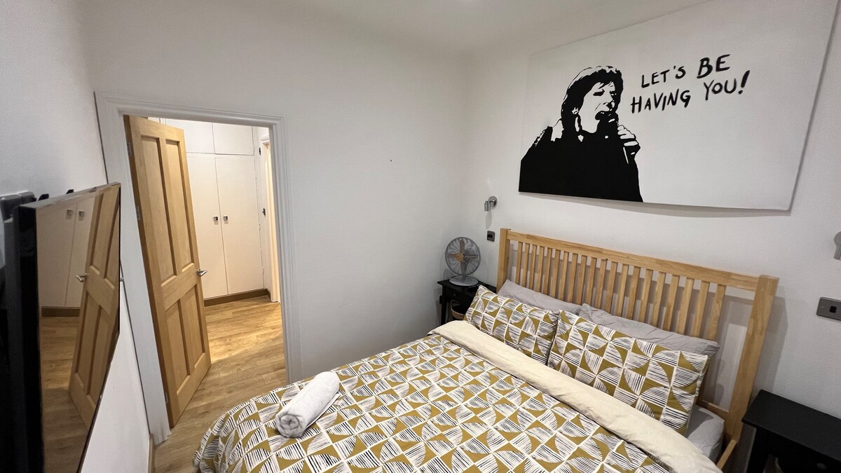 St Benedict's - Premium City Center Apartment