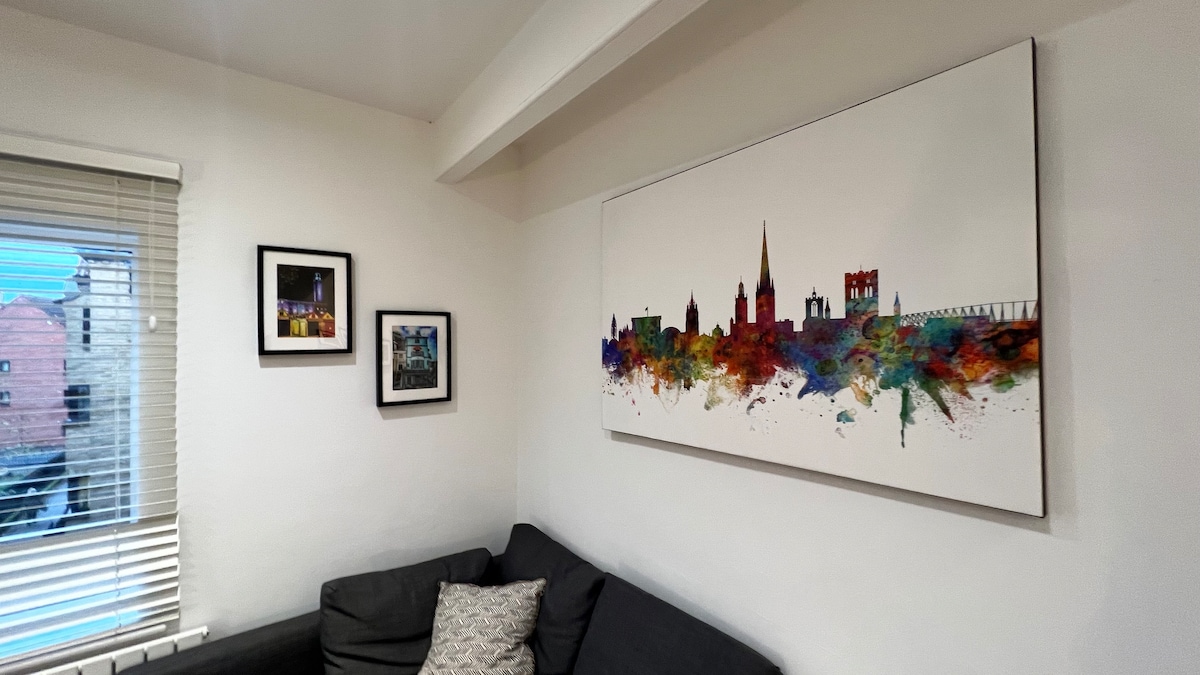 St Benedict's - Premium City Center Apartment