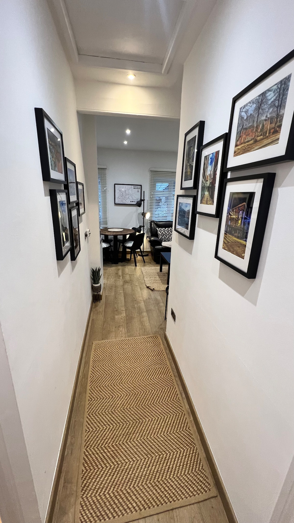 St Benedict's - Premium City Center Apartment