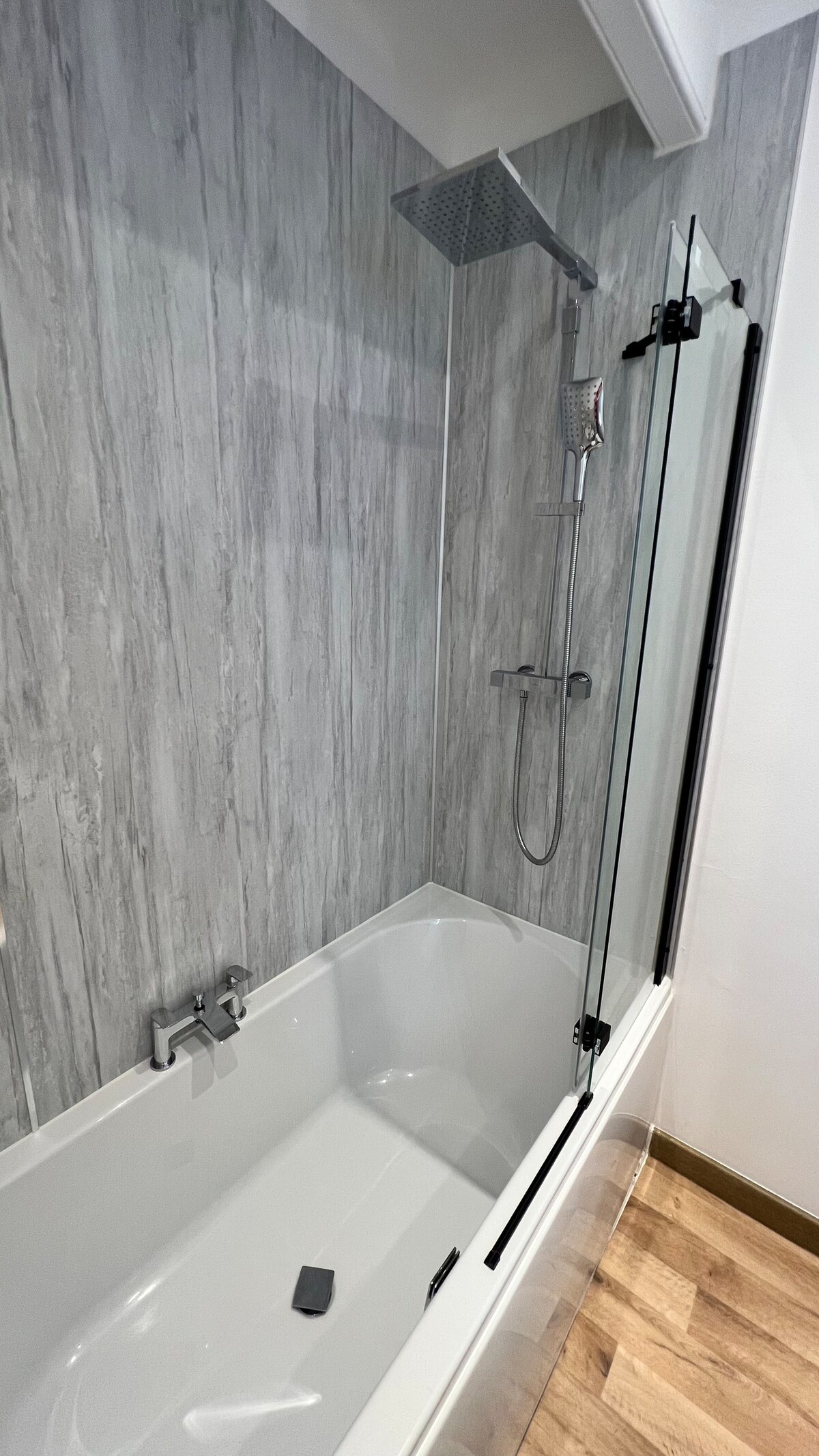 St Benedict's - Premium City Center Apartment