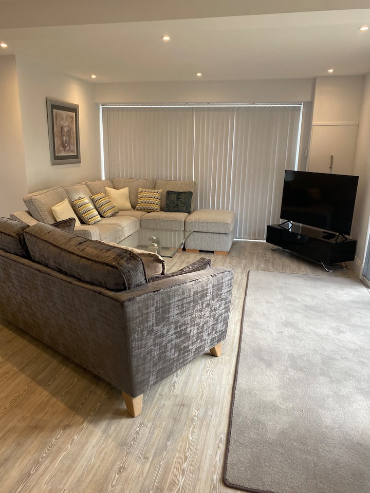 Luxury Beach House - Jersey