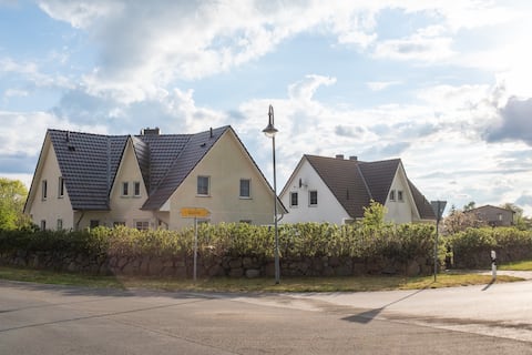 Beliebte Airbnb-Anzeige: Together with many friends & big family in Rankwitz