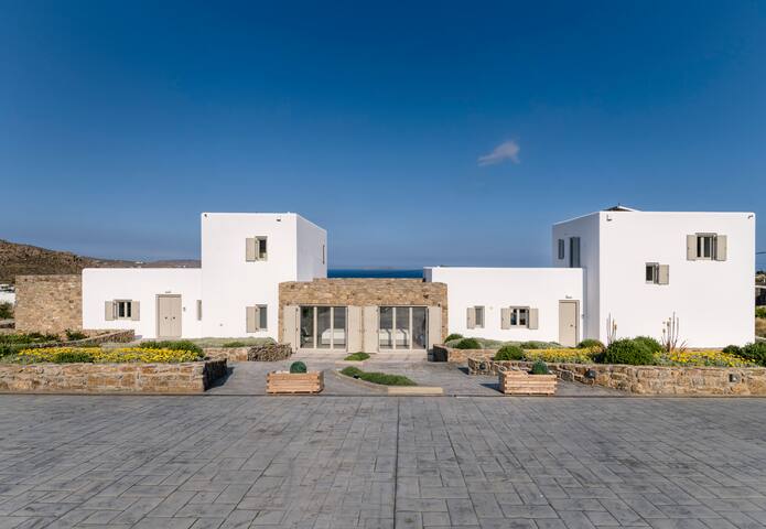 Villa Aperanto | MG Villas Mykonos | Sea View gallery image 5
